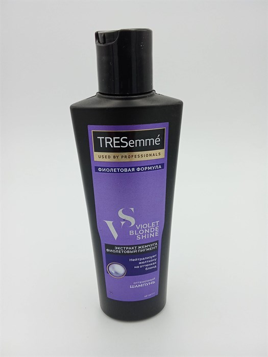 Шампунь "TreSemme" 250 мл Оттеночный фиолетовый - фото 11008