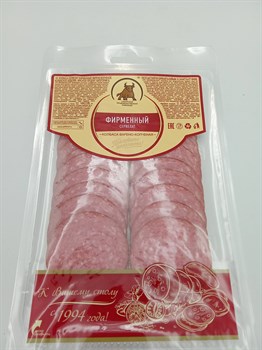 Сервелат Фирменный в/к 100гр нарезка КПК jwoojvh8igGfgl5C35bz10